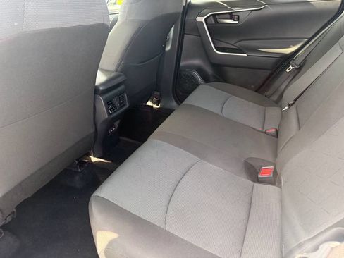 Used 2024 Toyota RAV4 XLE FWD image 20