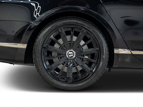 Used 2012 Bentley Mulsanne Base image 28