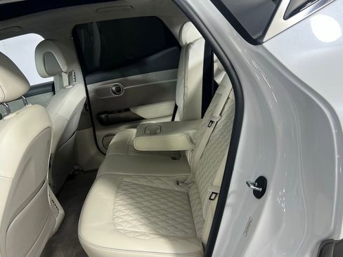 Used 2023 Genesis GV60 Performance image 28