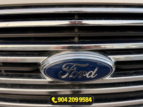Used 2019 Ford Transit 250 130 Low Roof w/ Exterior Upgrade Package RWD image 10
