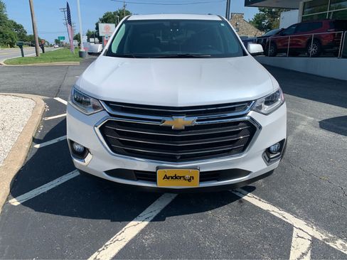 Used 2020 Chevrolet Traverse Premier AWD/4WD image 2