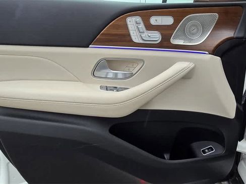 Used 2022 Mercedes-Benz GLE 350 4MATIC image 16