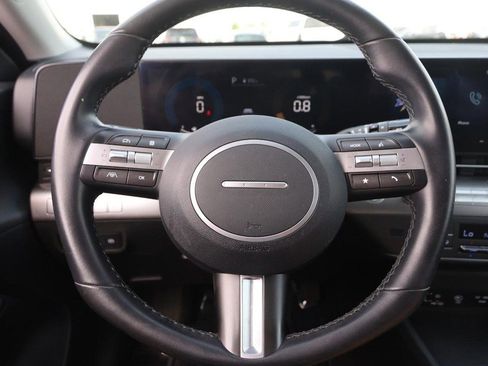 Used 2025 Hyundai Kona SEL FWD image 10