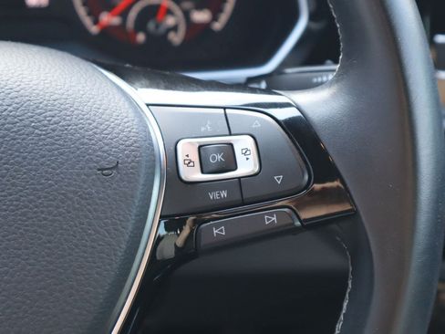 Used 2020 Volkswagen Jetta R-Line FWD image 13