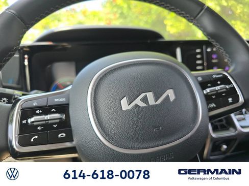 Used 2022 Kia Sorento EX w/ Panoramic Sunroof Package AWD/4WD image 28
