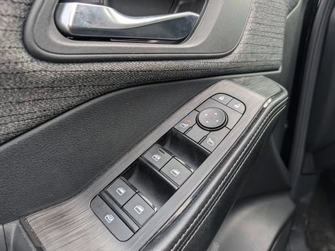 Used 2023 Nissan Rogue SV AWD/4WD image 10