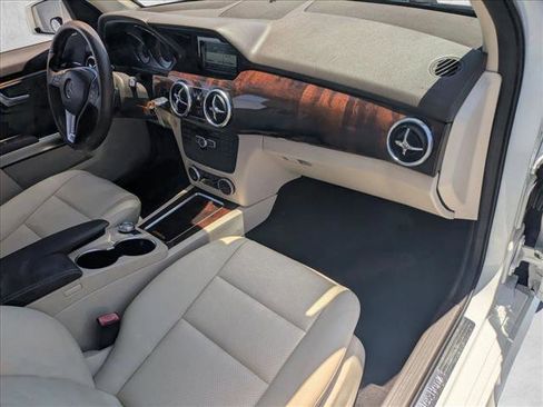 Used 2014 Mercedes-Benz GLK 250 BlueTEC 4MATIC image 20