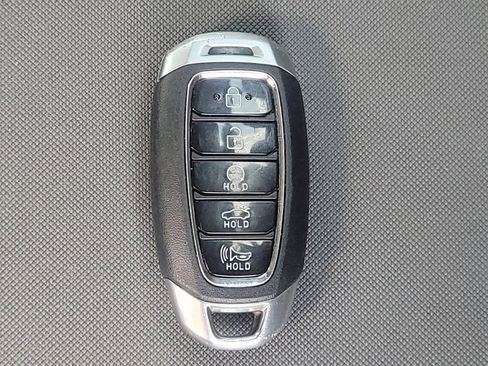 Used 2023 Hyundai Elantra SEL w/ Convenience Package FWD image 32