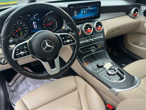 Used 2020 Mercedes-Benz C 300 4MATIC Sedan image 32