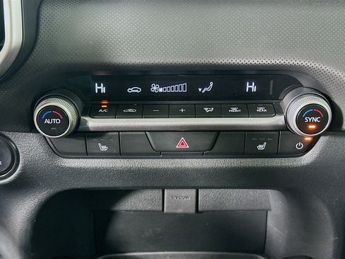 Used 2025 MAZDA CX-50 AWD 2.5 S w/ Premium Package image 23