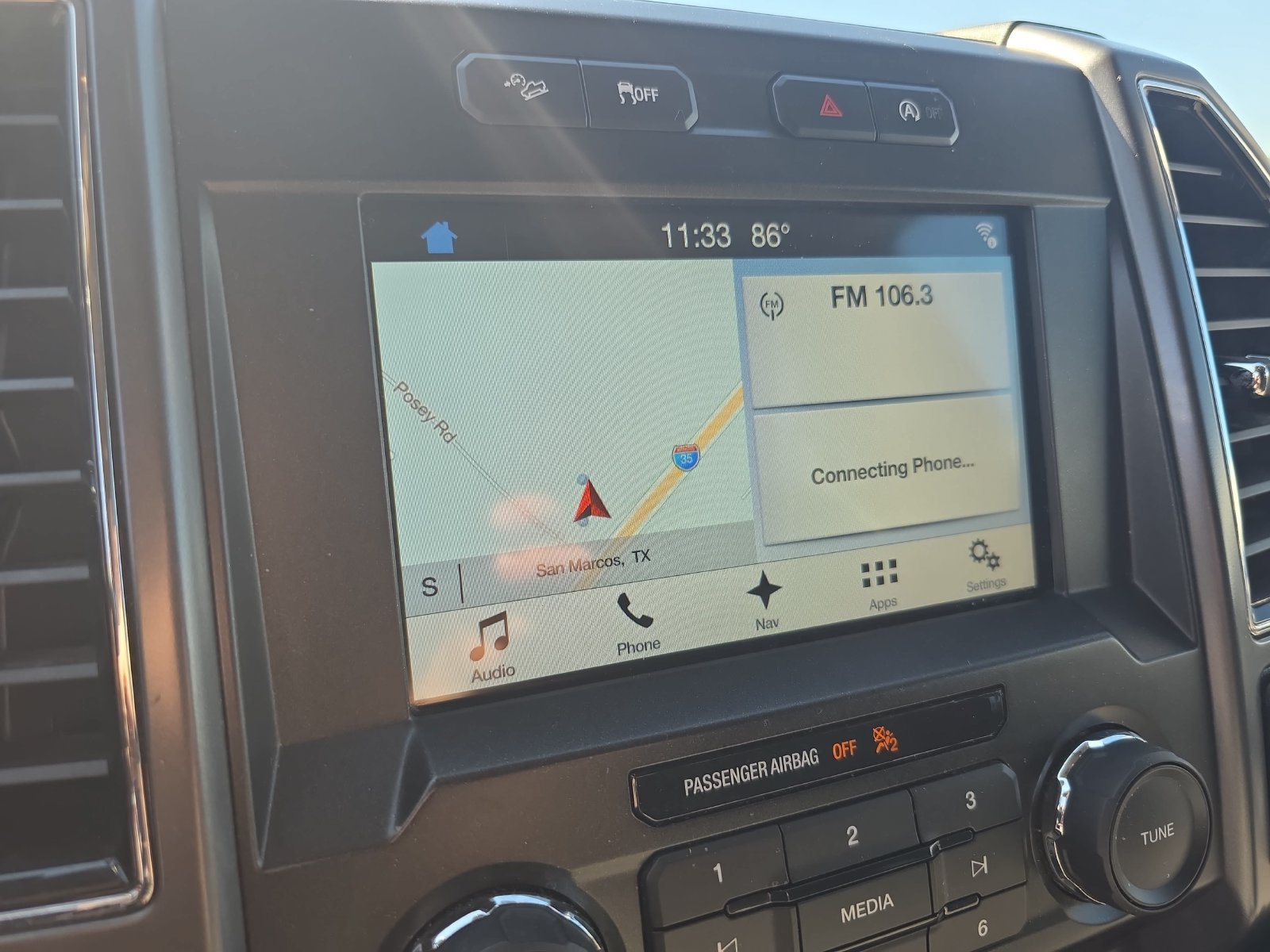 Used 2018 Ford F150 XLT w/ Equipment Group 302A Luxury AWD/4WD image 19