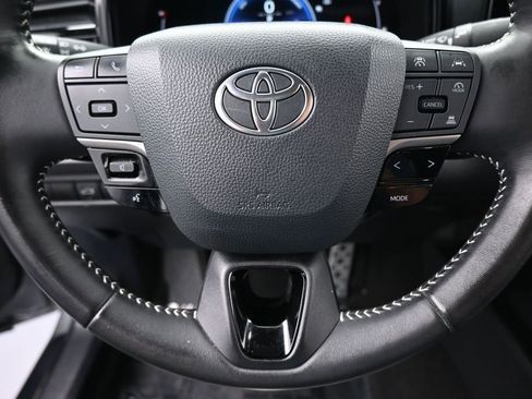 Used 2025 Toyota Camry SE w/ Multimedia Upgrade Package FWD image 30