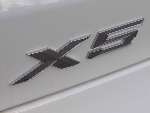 New 2026 BMW X5 xDrive50e w/ M Sport Package image 13