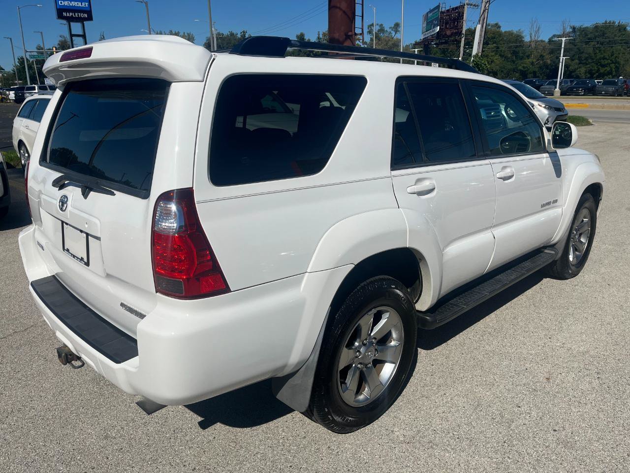 Used 2009 Toyota 4Runner Limited w/ Limited Extra Value Pkg 1 AWD/4WD image 5