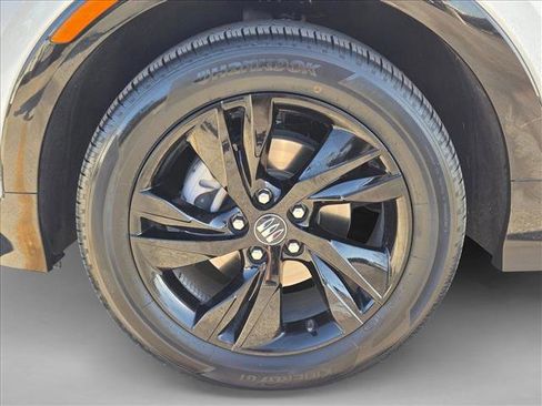 Used 2024 Buick Encore GX Sport Touring image 22