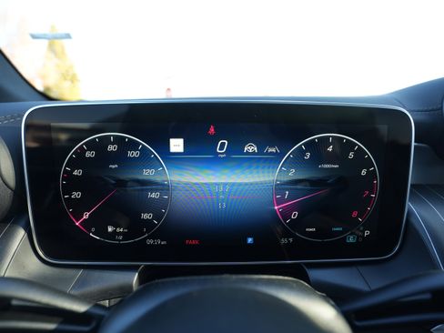 New 2026 Mercedes-Benz GLC 300 4MATIC image 23