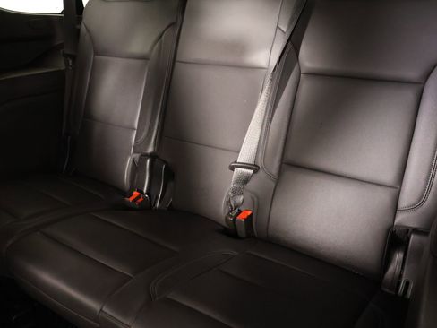 Used 2024 Chevrolet Tahoe LT AWD/4WD image 13