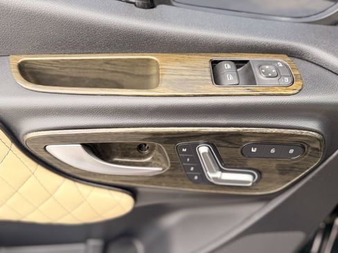 Used 2020 Mercedes-Benz Sprinter 3500 image 31