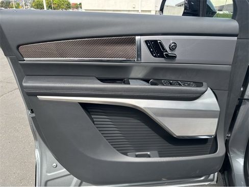 New 2026 Cadillac Vistiq Sport w/ LPO, Floor Liner Package image 23