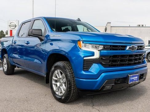 Used 2022 Chevrolet Silverado 1500 RST AWD/4WD image 4