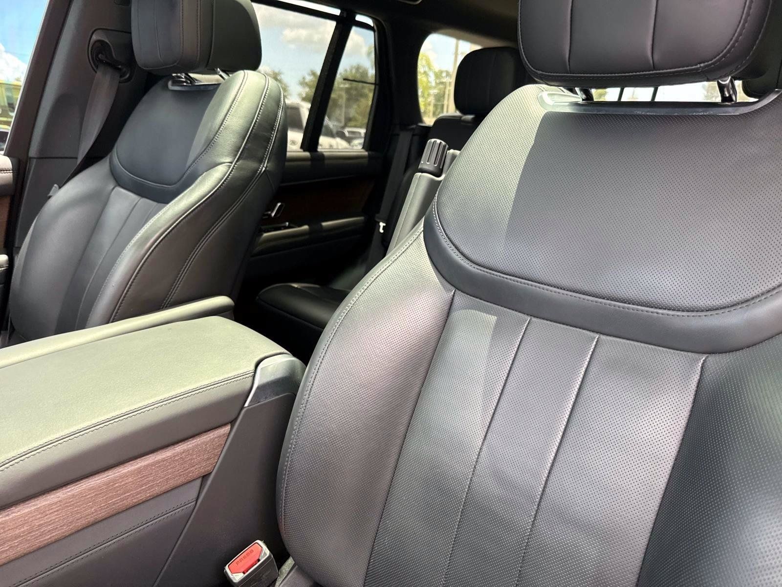 Used 2023 Land Rover Range Rover SE AWD/4WD image 21