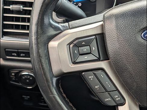 Certified 2018 Ford F150 Platinum w/ Technology Package AWD/4WD image 19