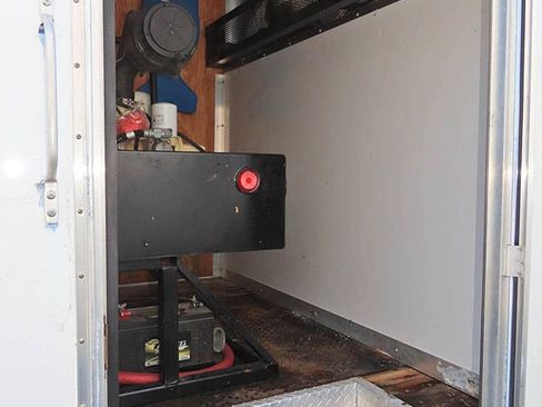 Used 2017 Ford E-450 and Econoline 450 Super Duty w/ Power Windows & Locks Group image 19