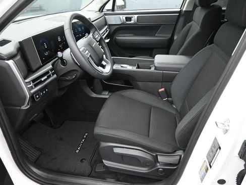 New 2026 Hyundai Santa Fe SE image 9