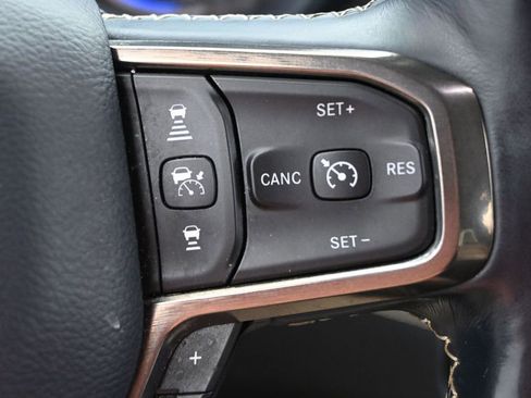 Used 2019 RAM 1500 Limited AWD/4WD image 14