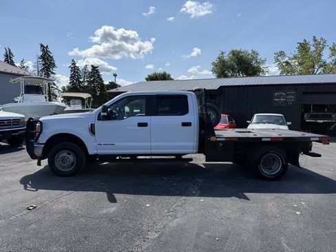 Used 2020 Ford F350 XL w/ Power Equipment Group AWD/4WD image 2