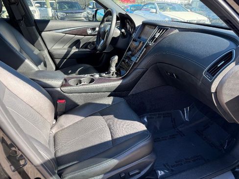 Used 2023 INFINITI Q50 Sensory image 15