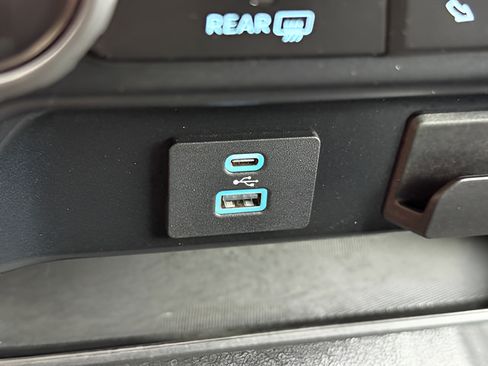 Used 2024 Ford F150 XL AWD/4WD image 15