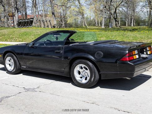 Used 1989 Chevrolet Camaro LT RWD image 6