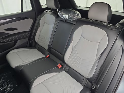 New 2026 Volkswagen Tiguan SE R-Line FWD image 14