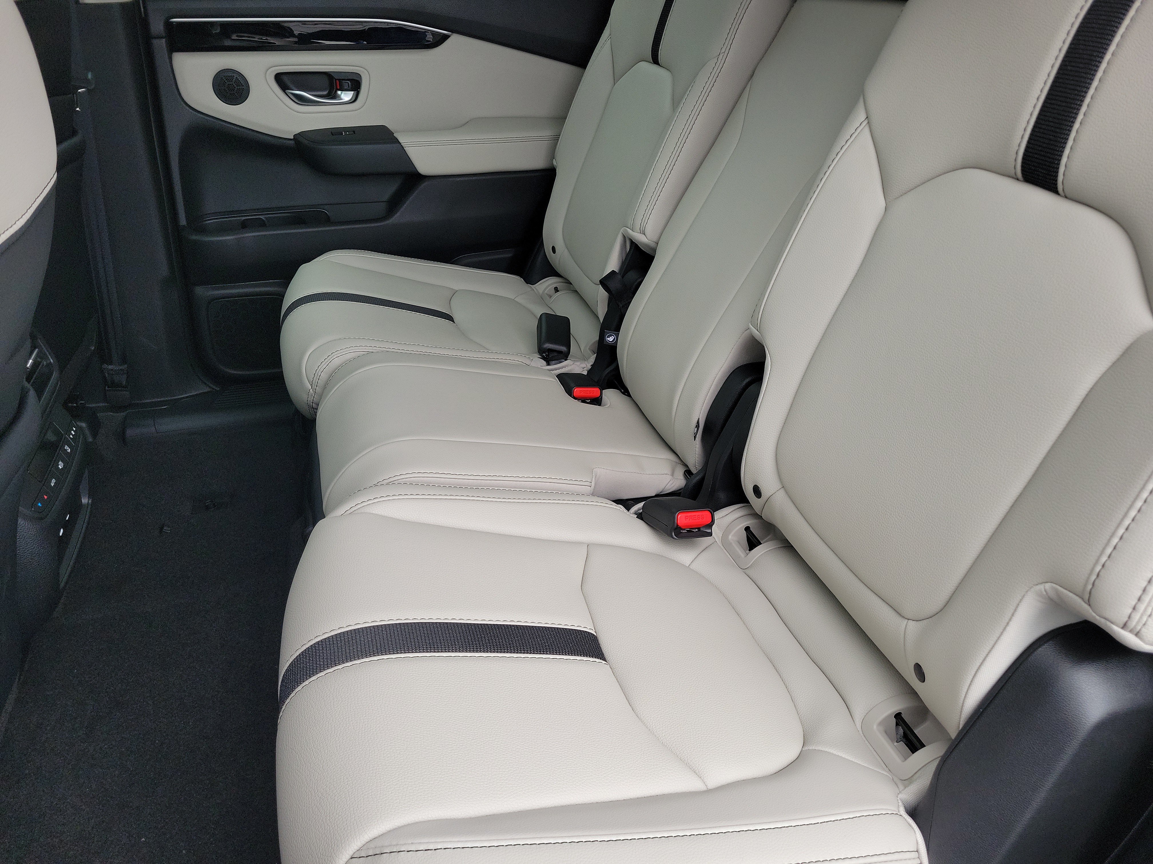 New 2026 Honda Pilot EX-L image 12