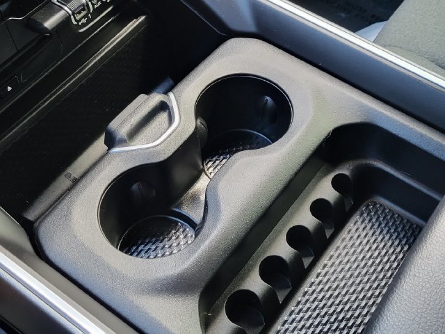 Used 2019 RAM 1500 Big Horn AWD/4WD image 25