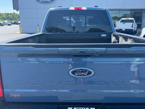 Used 2023 Ford F250 Lariat w/ Lariat Ultimate Package AWD/4WD image 4