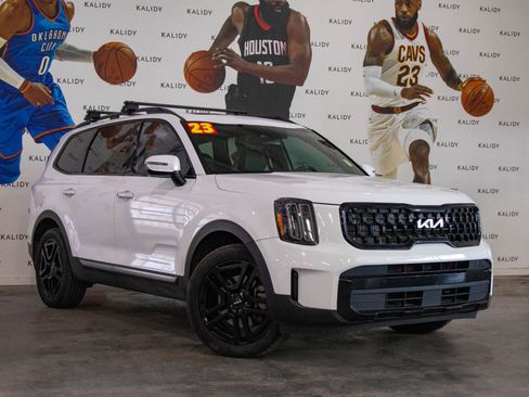 Used 2023 Kia Telluride EX X-Line AWD/4WD image 2