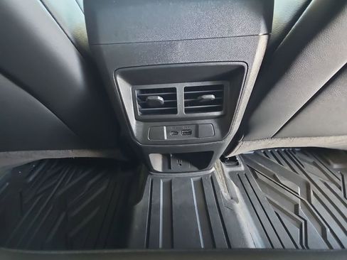 Used 2025 GMC Canyon Elevation w/ Convenience Package image 22