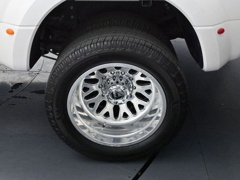 Used 2019 Ford F450 Platinum w/ Platinum Ultimate Package AWD/4WD image 37