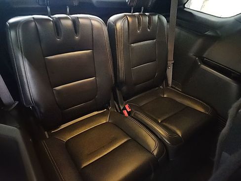 Used 2014 Ford Explorer Sport image 11