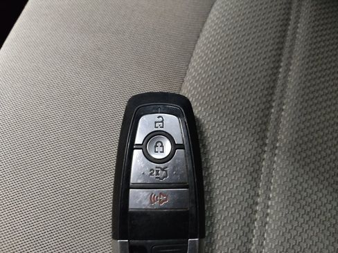 Used 2020 Ford Fusion S FWD image 32