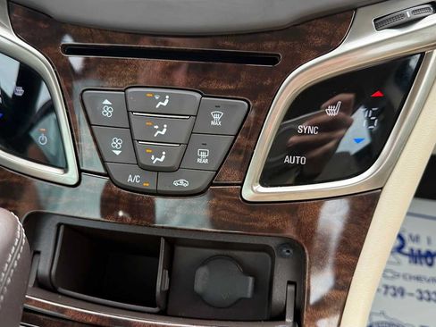 Used 2016 Buick LaCrosse Leather FWD image 23