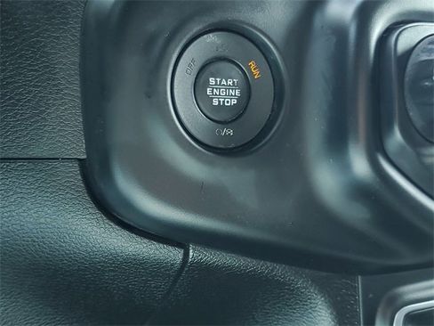 Used 2020 Jeep Gladiator Rubicon image 21