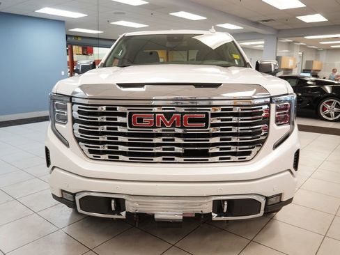 Used 2023 GMC Sierra 1500 Denali AWD/4WD image 15