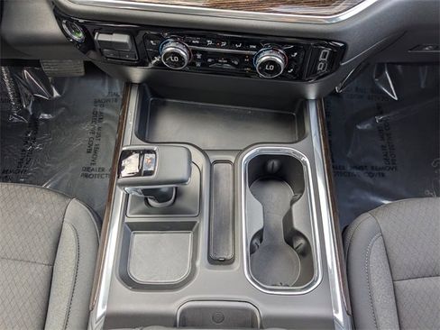 New 2026 GMC Sierra 1500 Elevation w/ Preferred Package image 18