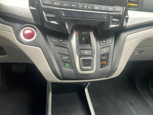 Used 2018 Honda Odyssey EX-L image 22
