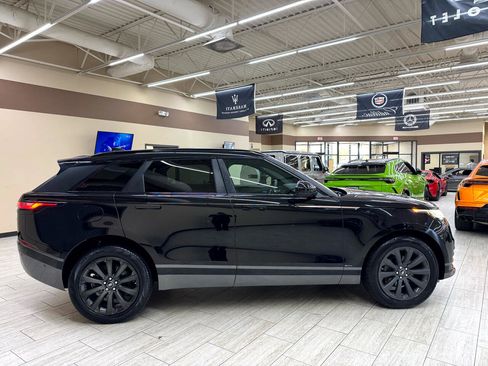 Used 2018 Land Rover Range Rover Velar R-Dynamic SE image 6