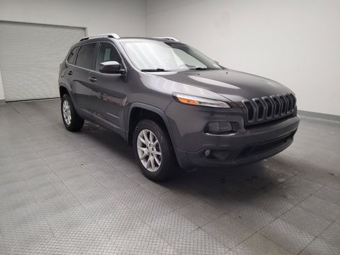 Used 2015 Jeep Cherokee Latitude w/ Trailer Tow Group image 13