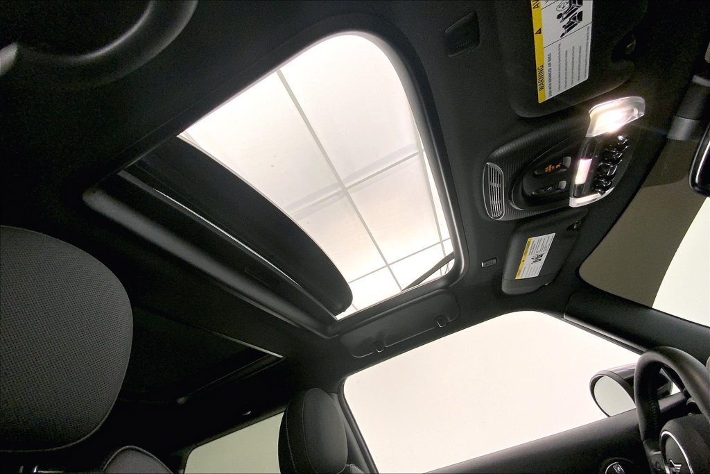 Certified 2023 MINI Cooper S FWD image 25
